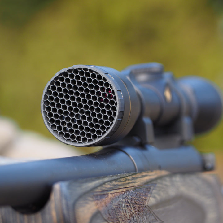 Close up image of a honeycomb anti-reflection threaded insert for Leupold VX-2 3-9x40 optic